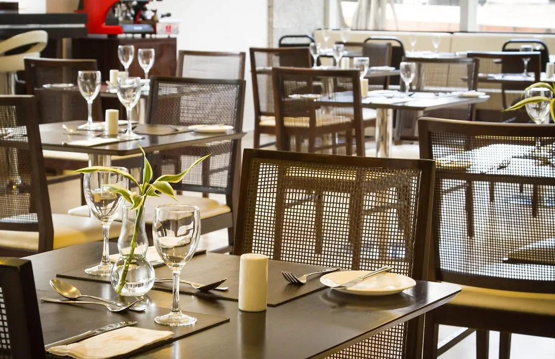 Naoum Hotel-1
